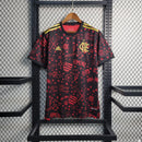Camisa Flamengo Edição Limitada 2023/24 Torcedor Masculina Vermelha e Dourada