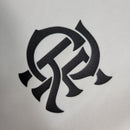 Camisa Flamengo Treino 2023/24 Torcedor Feminina Branca
